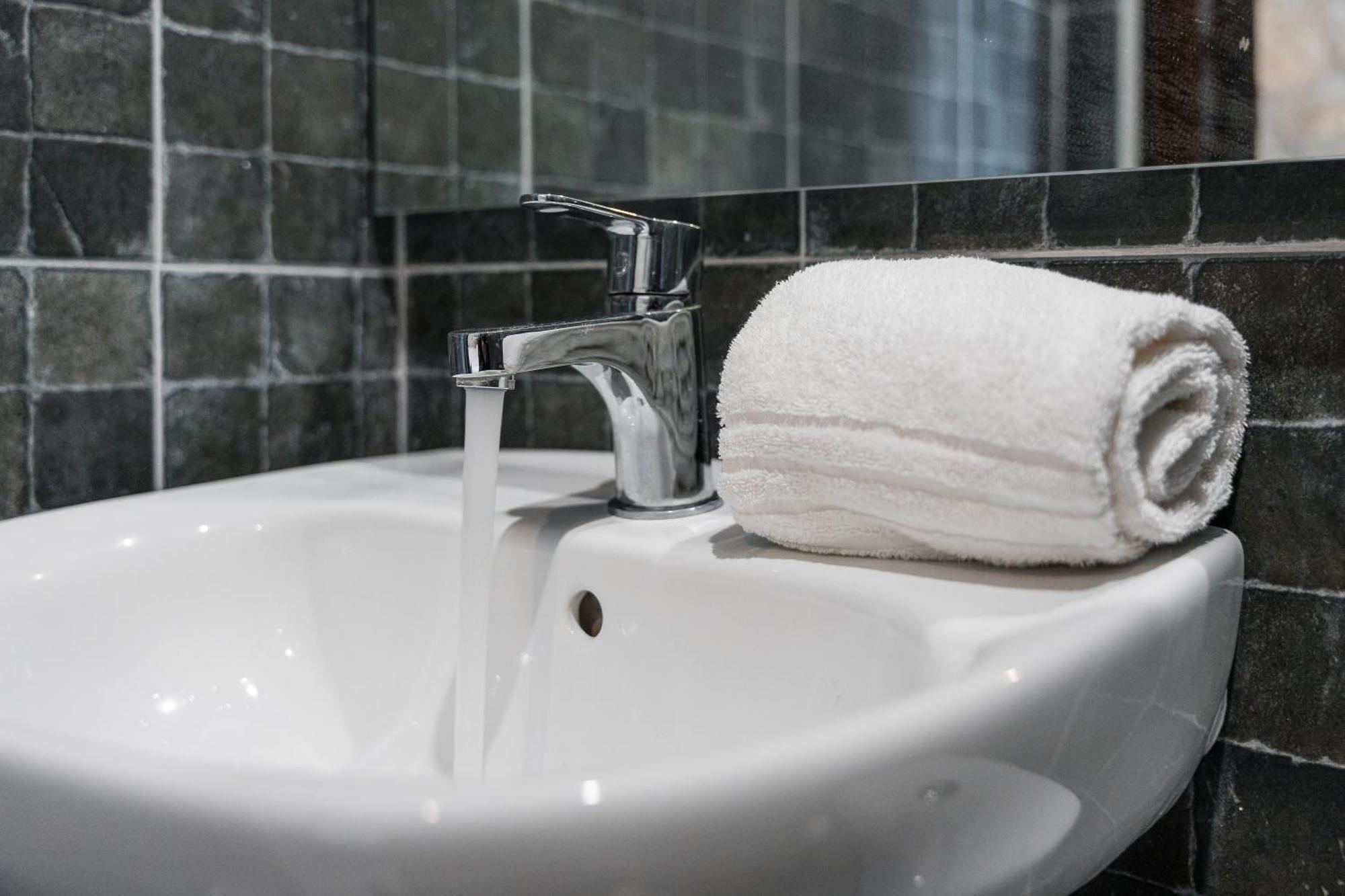 Sao Victor Suites Porto Bagian luar foto
